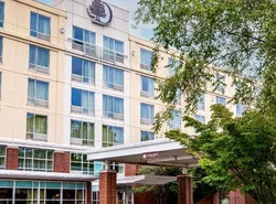 DoubleTree by Hilton Hotel Boston Bayside