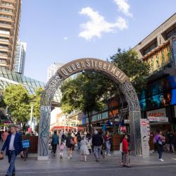 Queen Street Mall, Brisbane Accommodation Dallas
