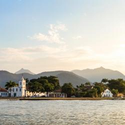 Paraty Accommodation Dallas