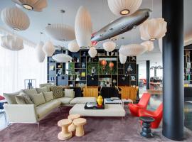 citizenM Paris Charles de Gaulle Airport Accommodation Dallas