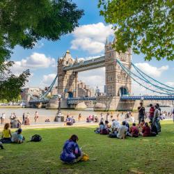 London Accommodation Dallas