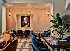 Hotel Pietryna Accommodation Dallas
