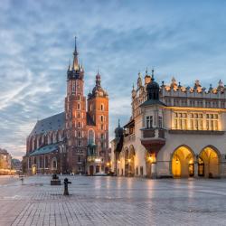 Main Market Square, Kraków Accommodation Dallas