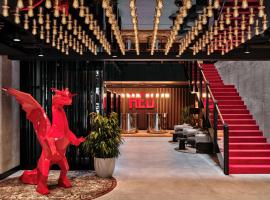 Radisson RED Hotel & Radisson RED Apartments, Kraków Accommodation Dallas