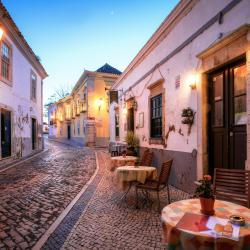 Faro Accommodation Dallas