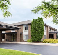 Days Inn by Wyndham Johnson Creek - Accommodation Dallas