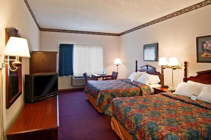 Americas Best Value Inn & Suites Waukegan Gurnee - thumb 6