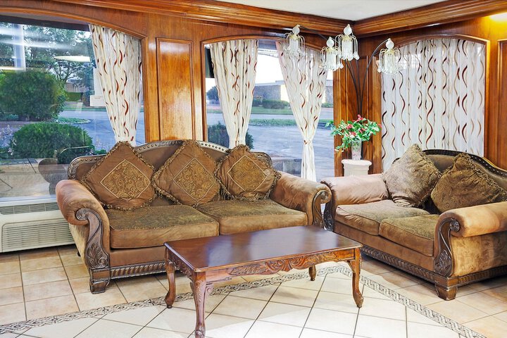 Days Inn By Wyndham Elk Grove Village O'hare Airport West - thumb 6