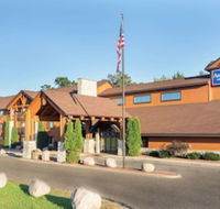 AmericInn by Wyndham Wisconsin Dells - Accommodation Dallas