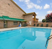Days Inn by Wyndham Conover-Hickory - Accommodation Dallas