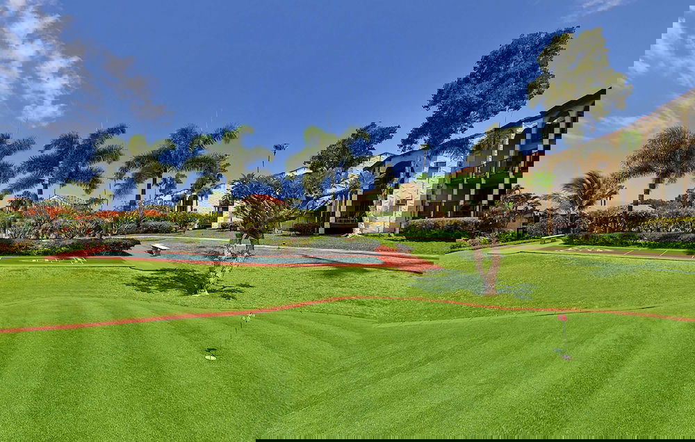 Aston Maui Hill - thumb 2