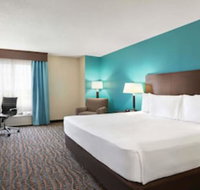 Baymont by Wyndham Evansville East - Accommodation Dallas