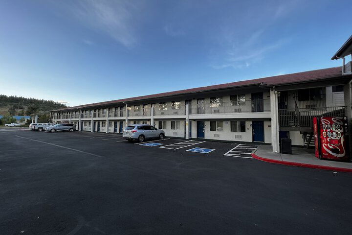 Howard Johnson By Wyndham Flagstaff I-40 East Lucky Lane - thumb 3