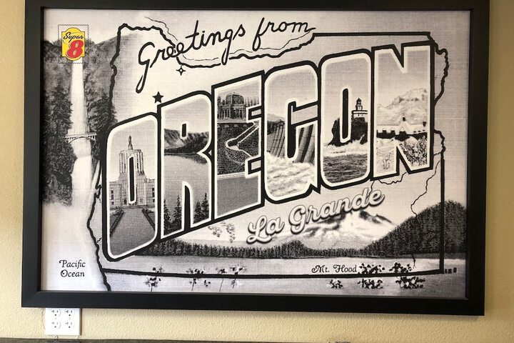 Super 8 By Wyndham LaGrande - thumb 5