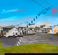 Motel 6 Alexandria LA - South - Accommodation Dallas