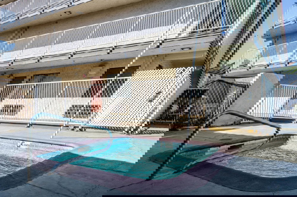 Motel 6 Fresno CA Yosemite Hwy - thumb 1