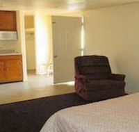 Topaz Inn  Suites - Accommodation Dallas
