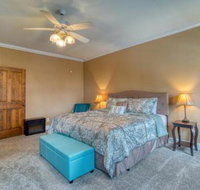 Off Course in Divide - Accommodation Dallas