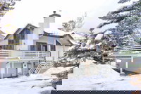 4515 Bighorn Rd. 4 Bedroom Home