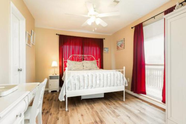 Shore To Please - thumb 2