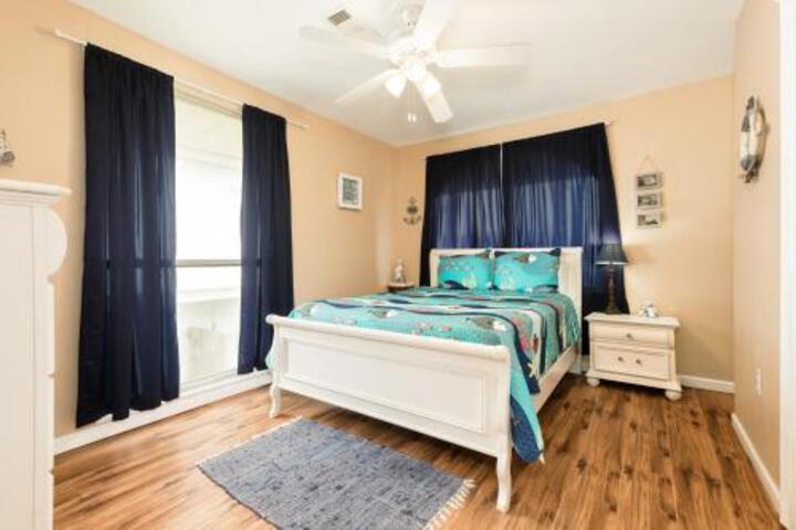 Shore To Please - thumb 5