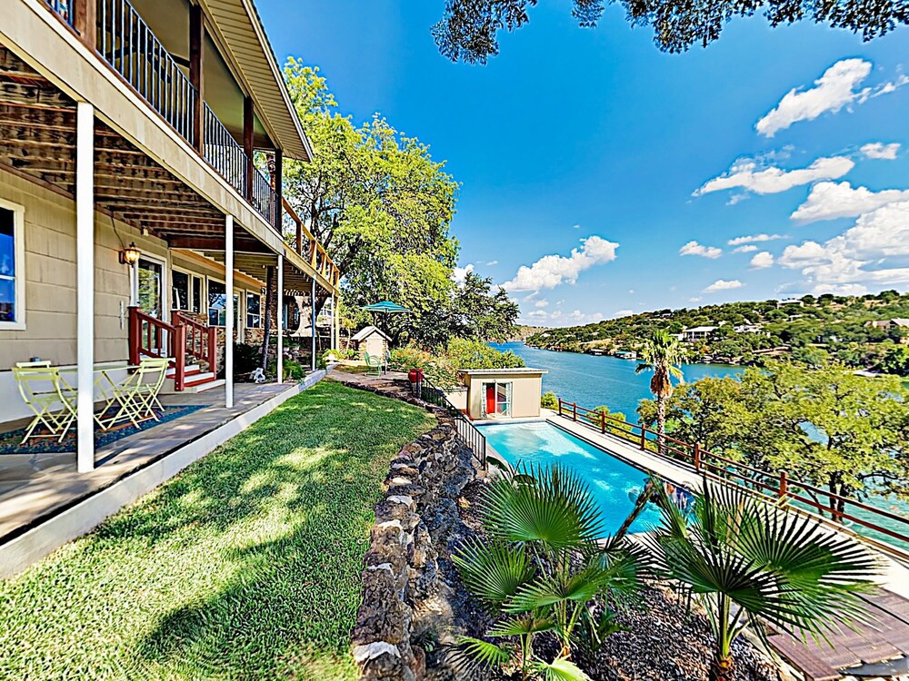 New Listing! Mid Century Modern Lake House W / Pool 2 Bedroom Home - thumb 3