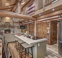 SkyRun Cabin cabin - Accommodation Dallas
