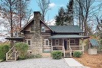 New Listing Updated Cabin w / Hot Tub on 2 Acres cabin