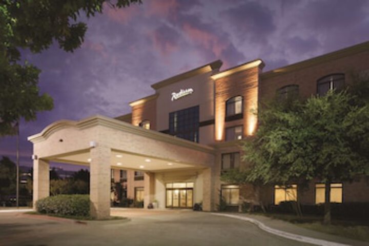 Radisson Hotel Dallas North - Addison - thumb 0