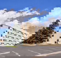 Ramada Plaza by Wyndham Sheridan Hotel  Convention Center - Accommodation Dallas