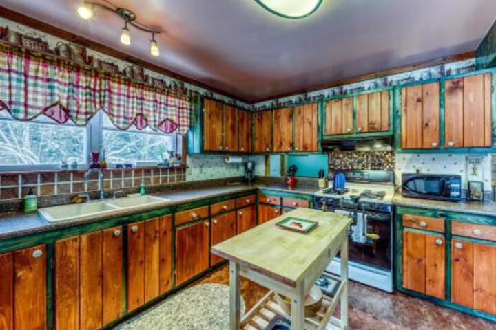 The Bear Lodge - thumb 6