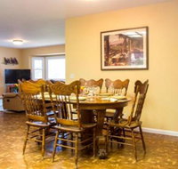 Historic 2BR Petaluma House - Accommodation Dallas