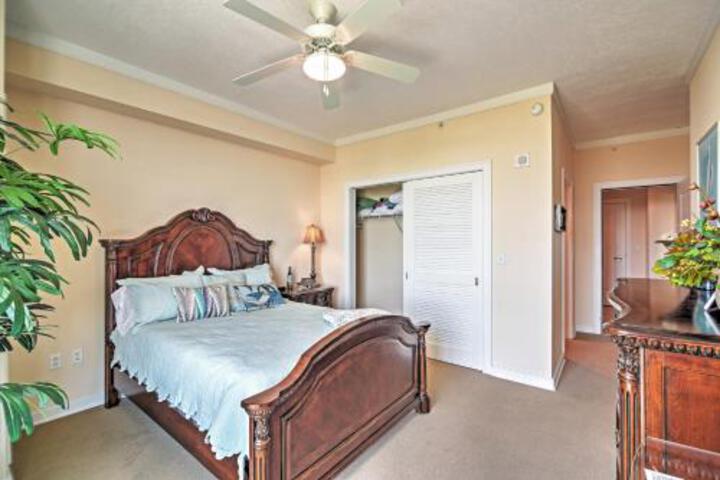 Beachside Biloxi Club Condo Balcony W / Ocean View! - thumb 5