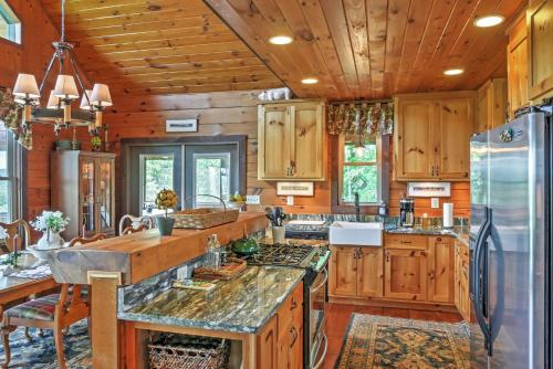 Secluded 3BR Morganton Cabin W / Wooded Views! - thumb 1