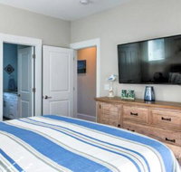 Charming Surf City House w / Elevator Walk to Beach - Accommodation Dallas