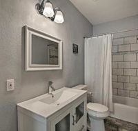 Pristine St. Petersburg Villa 5 Min to Downtown - Accommodation Dallas