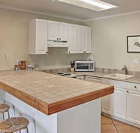 NEW Cape Canaveral Studio w / Pool Access Near Beach - Accommodation Dallas