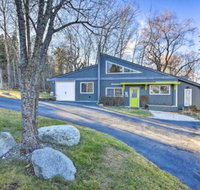 Bright Sagle Home on Lake Pend Oreille Sleeps 7 - Accommodation Dallas