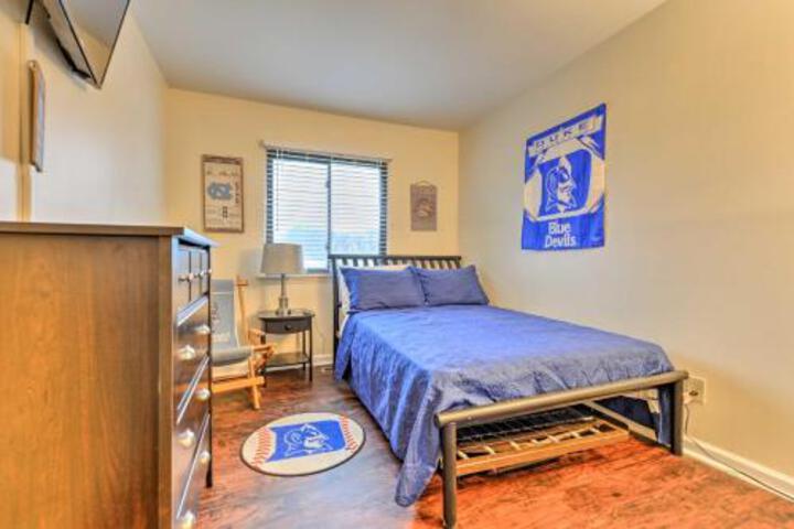 Durham Townhome W / Deck 15 Min To Downtown DPAC! - thumb 5