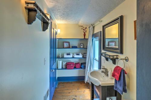 NEW! Seneca Lake Home W / Lake Views & Sun Deck! - thumb 4