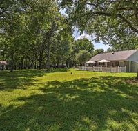 Grand Lake Area Cottage w / Patio Steps from Lake - Accommodation Dallas