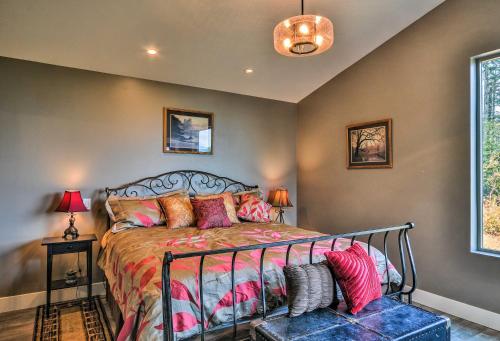 NEW! Gorge Retreat Carson Home W / Stunning Views! - thumb 2