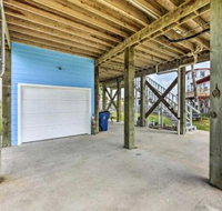 Cozy Surfside Beach House w / Deck  Gulf Views - Accommodation Dallas