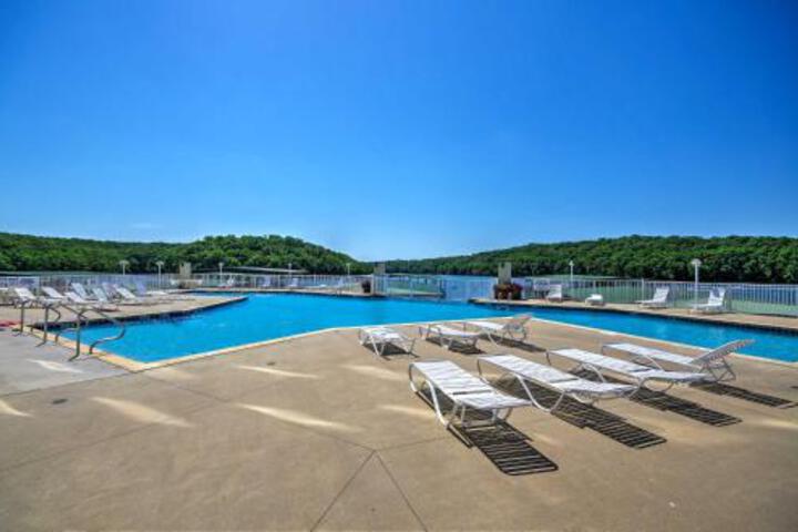 Lakefront Osage Beach Condo W / Porch & Pool Access! - thumb 5