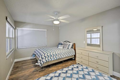 Waterfront Tampa House W / Pool Dock & Lake Access - thumb 3