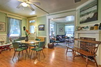 Cambridge Colonial Home Walk to Town  Waterfront