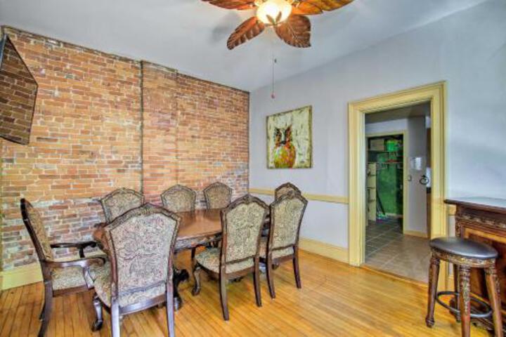 Historic Springfield House W / Patio 10Min To Dwtn! - thumb 1