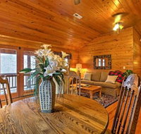 Sapphire Cabin w / Fire Pit  Game Room in Nantahala - Accommodation Dallas