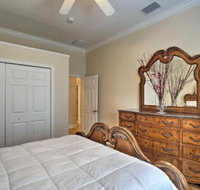 Contemporary Brandon Home w / Pool & Game Room - Accommodation Dallas