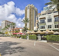 St Petersburg Apt Walk to Downtown  Beach - Accommodation Dallas